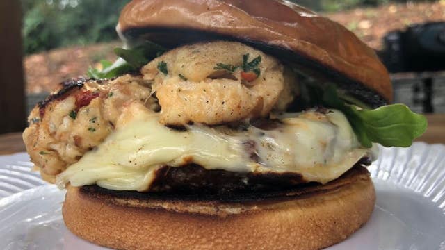 Burgers with Buck: A Little Nauti food truck