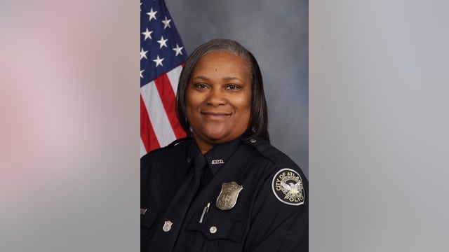 Atlanta police officer honored for act of kindness to single mom