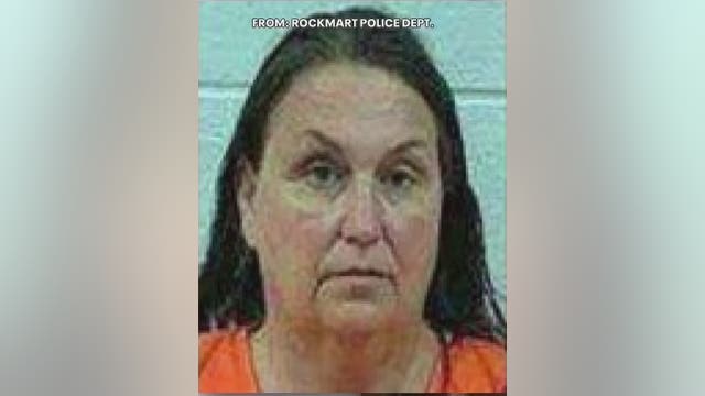 Police: Woman posing as FBI agent sought free fast food