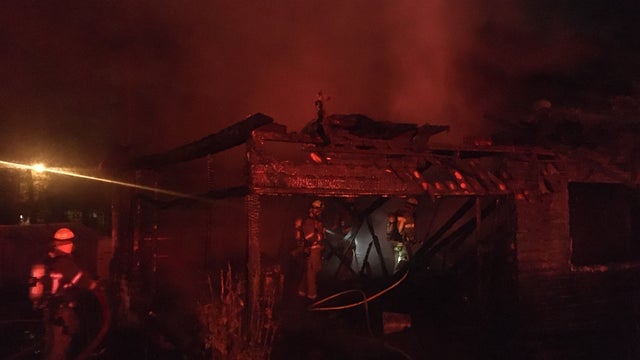 Early morning fire destroys empty Gwinnett County home