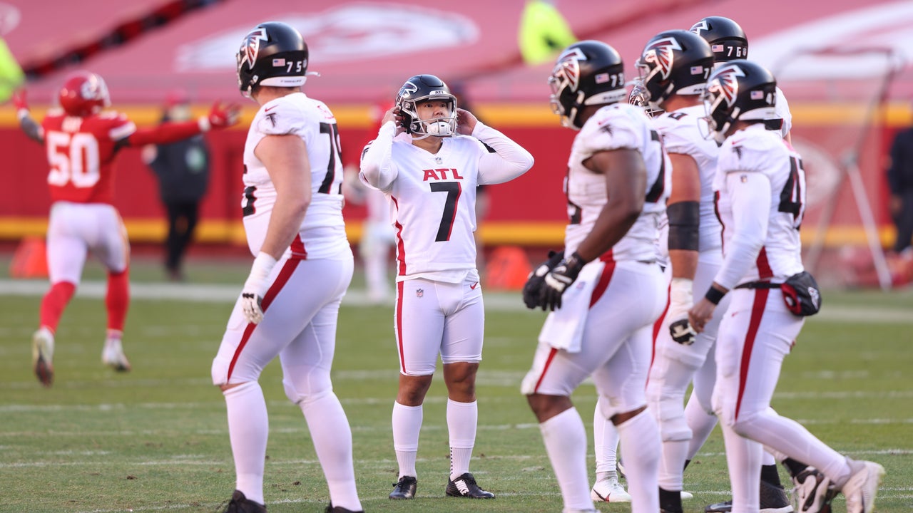 Chiefs clinch No. 1 seed when Falcons' Koo misses late FG –