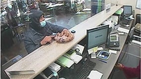 FBI release photos of suspect in Johns Creek bank robbery