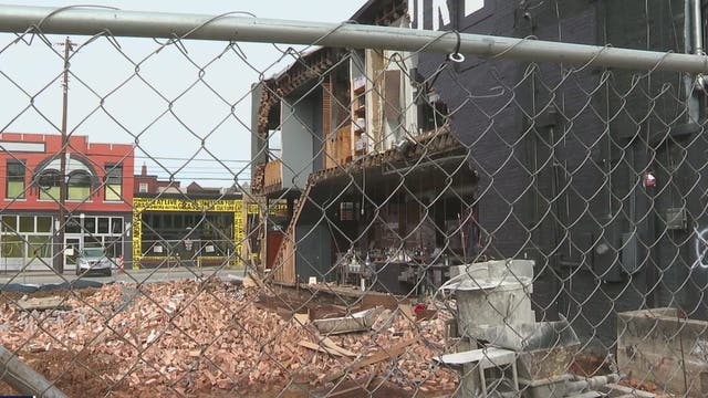 Partial collapse of Atlanta building forces businesses to close