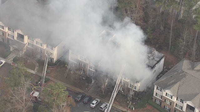 Firefighters: 18 people injured in Lithonia apartment fire