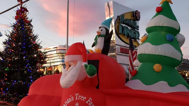Celebrating a socially distanced Christmas at Marietta Diner