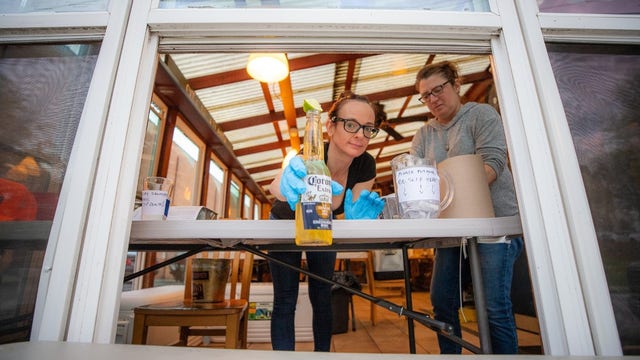 Atlanta bar finds a new way to do business in pandemic