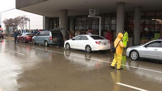 Hosea Helps continues to serve families during Christmas holiday despite pandemic