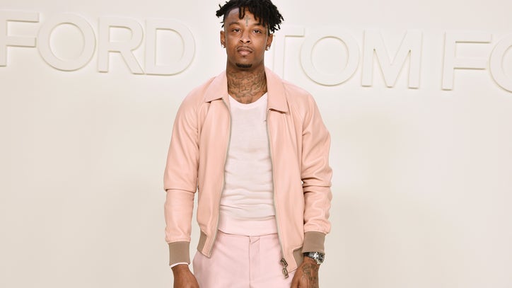 TMZ: 21 Savage Played Secret Santa for over 30 DeKalb County kids - Vimarsana News