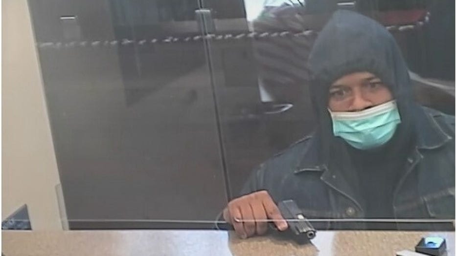 FBI Release Photos Of Suspect In Johns Creek Bank Robbery | FOX 5 Atlanta