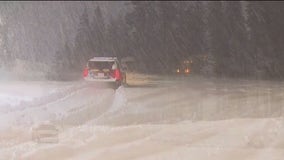 Blizzard in Lake Tahoe snarls traffic, raises fear of avalanches