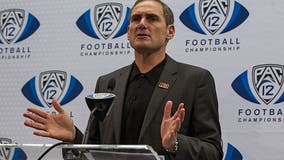 Pac-12 commissioner Larry Scott to step down after June 2021