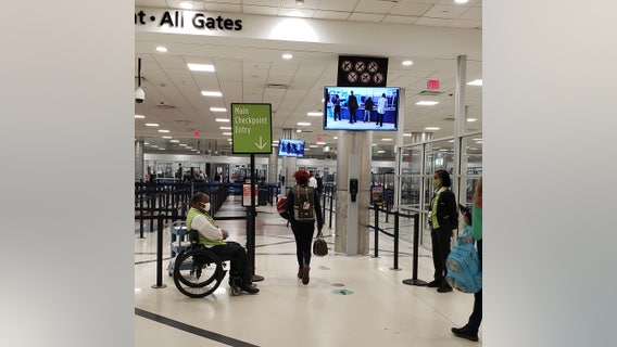 No more warnings: FAA boss says 'unruly' passengers face police action