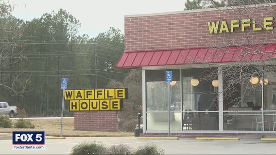 Toddler found wandering outside Clayton County Waffle House