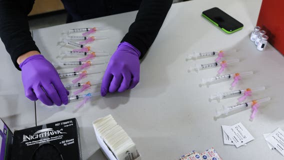 As COVID-19 variants spread, US works to speed up vaccinations