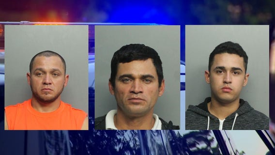 Police: 3 charged in deadly stabbing outside Roswell bar