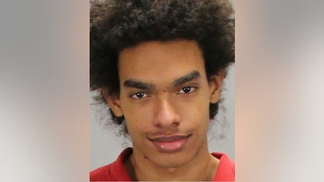 Clayton County man arrested for stabbing mother multiple times