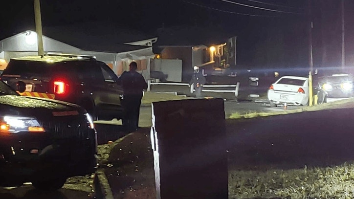 Man found dead inside burning car on Atlanta road - Vimarsana News