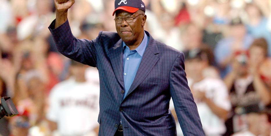 Tributes pour in honoring the legendary Hank Aaron