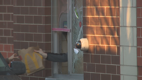 Employee pulls gun on customer at Milwaukee McDonald's; 2 arrested