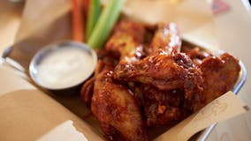 How to score free beer, wings and pizza just by watching the Super Bowl