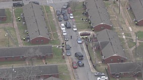 2 injured, 1 in custody following shooting in Newnan