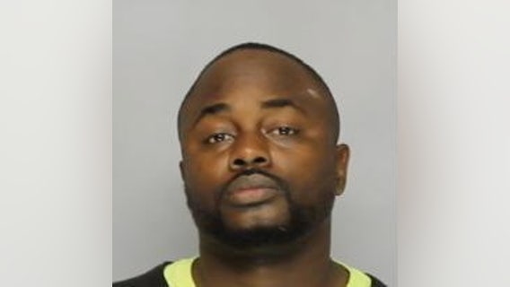 Deputies: Suspect who ran from traffic stop found hiding under porch