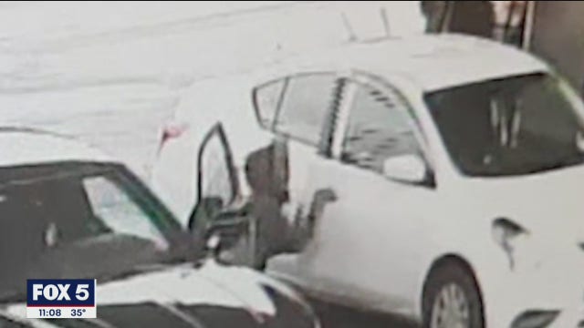 Purse snatched from woman pumping gas