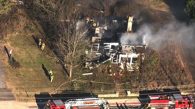Firefighters battle massive blaze in Lithonia