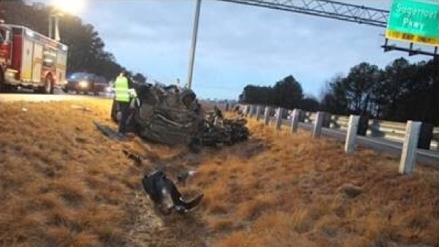 Police work to ID 2 killed in crash, driver arrested for DUI