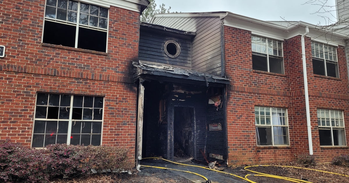 Officials: Gwinnett apartment fire displaces 11 children, 25 adults ...