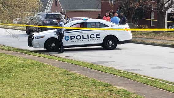 Police: 1 man killed, teen shot in Loganville shooting