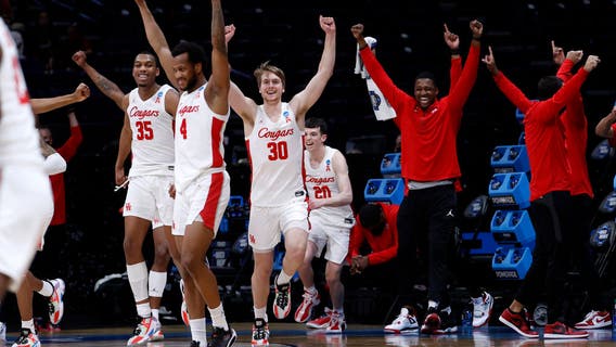 Houston tops Oregon State, reaches 1st Final Four since '84