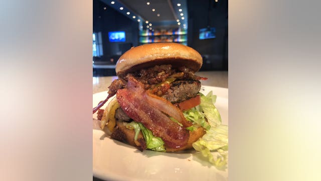 Burgers with Buck celebrates Gwinnett Burger Week at Firebirds