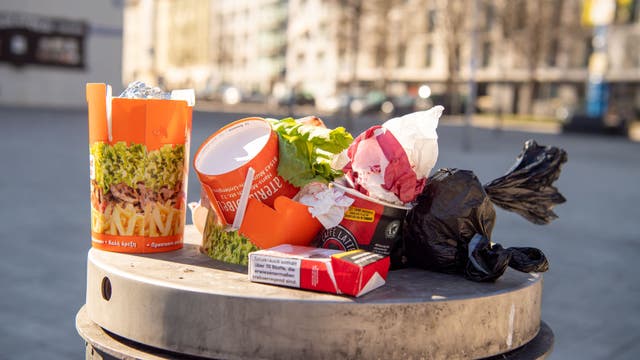 17% of food produced globally each year is wasted, UN report estimates