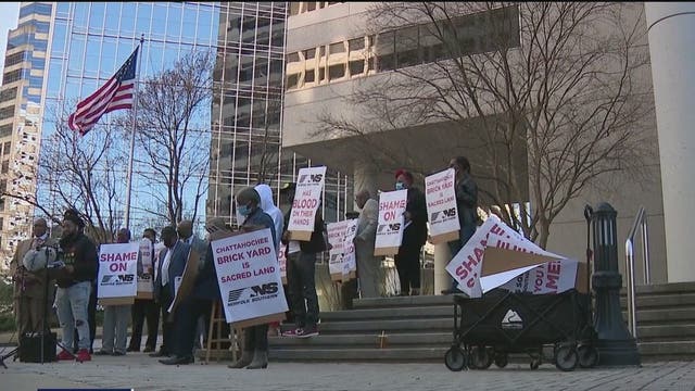 Activists demand documents, land donation from Norfolk Southern