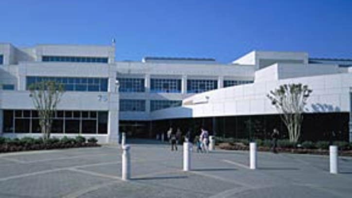 Gwinnett DA targeting illegal opioid dealers - Vimarsana News