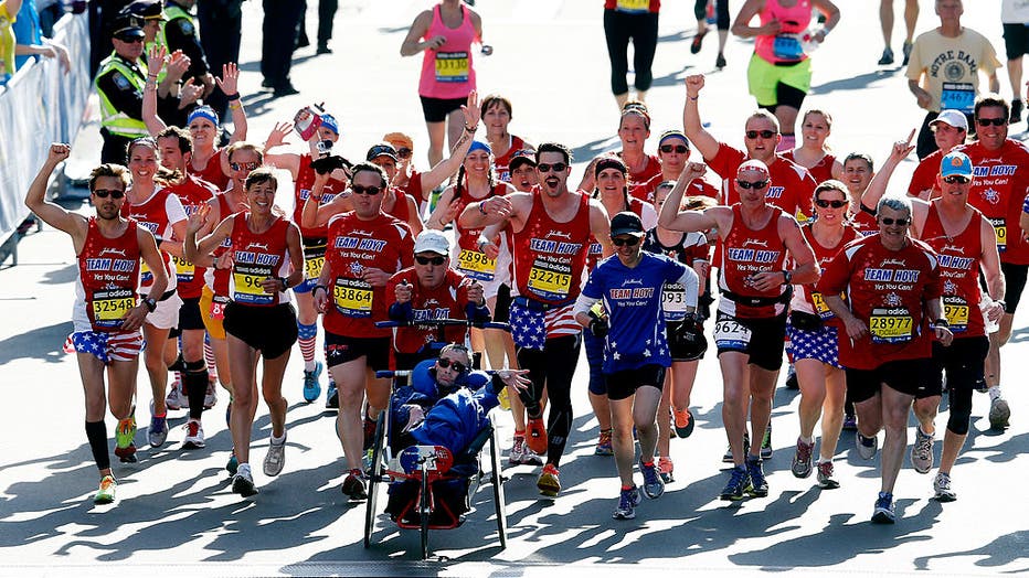 Dick Hoyt, who pushed son in multiple Boston Marathons, dies at 80