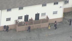 Police: Armed man arrested in standoff at Atlanta apartments