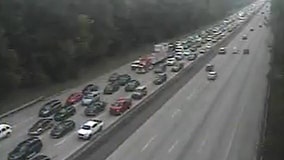 Vehicle fire closed two northbound lanes on Ga. 400, police say