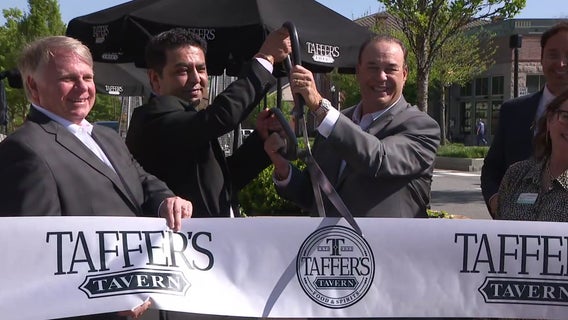 “Bar Rescue” host Jon Taffer opens Alpharetta restaurant