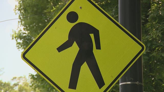 Complaints over Atlanta Public Schools crossing guard compensation