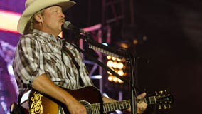 Alan Jackson's Coweta County tornado benefit concert sold out within hour