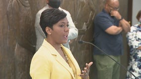 'Time to pass the baton on': Atlanta Mayor Keisha Lance Bottoms explains decision not to seek reelection