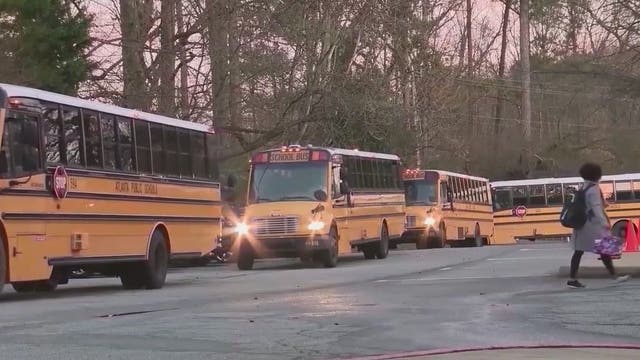 Kemp signs order restricting Georgia schools from mandating masks, APS pushes back