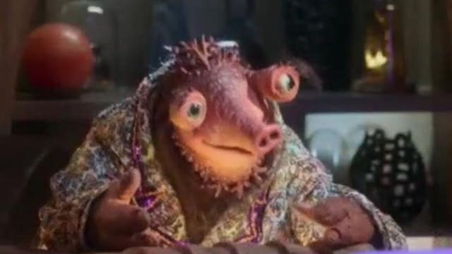 "Earth to Ned" takes puppetry out of this world