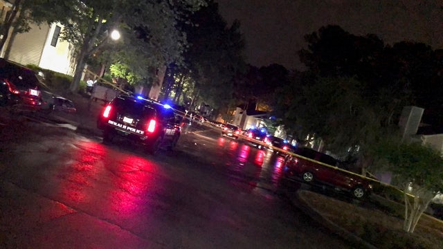 Police: Woman shot at DeKalb County apartment complex parking lot