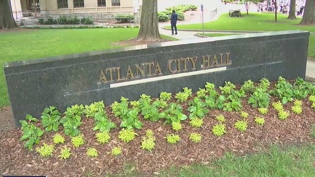 Atlanta mayoral races broadens with 2 more candidates