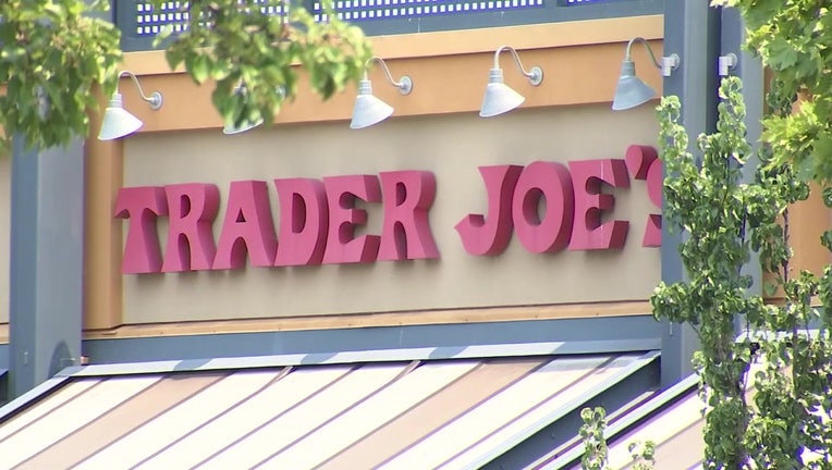 trader joe’s storefront