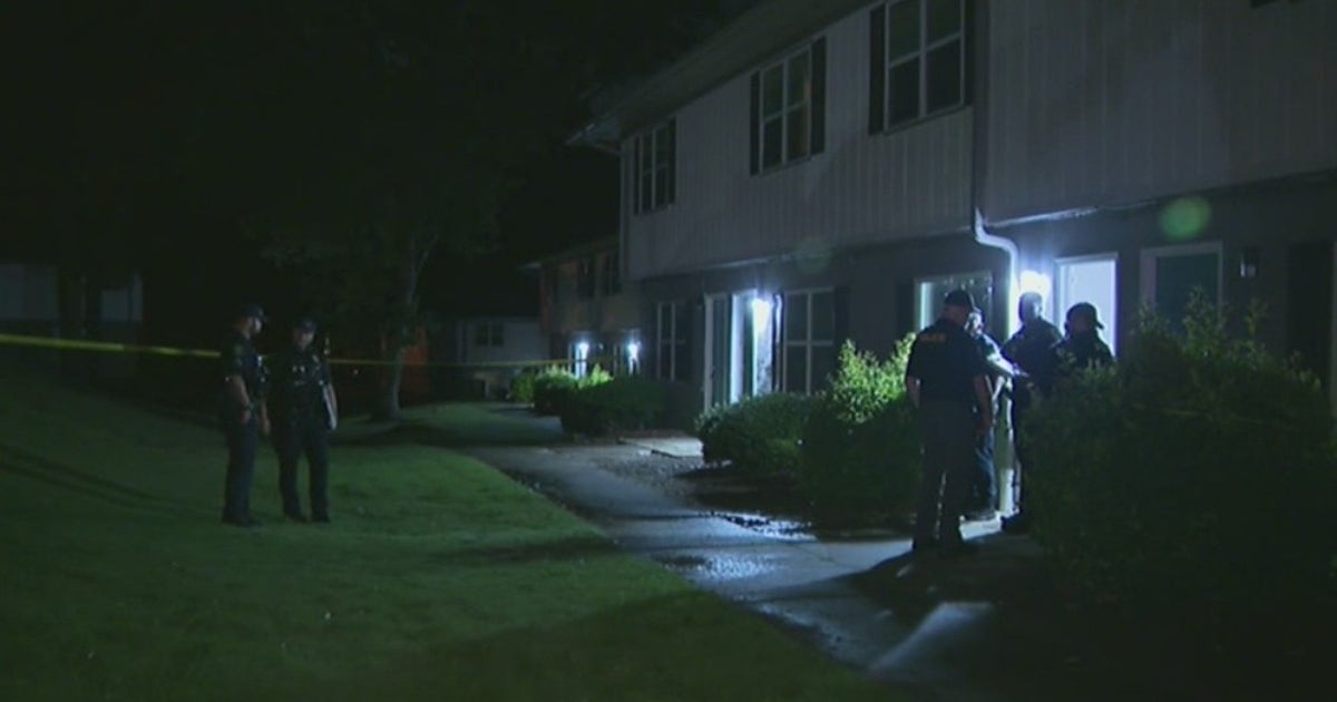 Man found shot to death in Clayton County apartment | FOX 5 Atlanta
