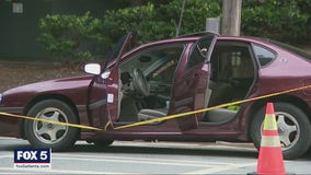 'Make better decisions': 2 shot after argument over $20 bill near Atlanta mall, police say